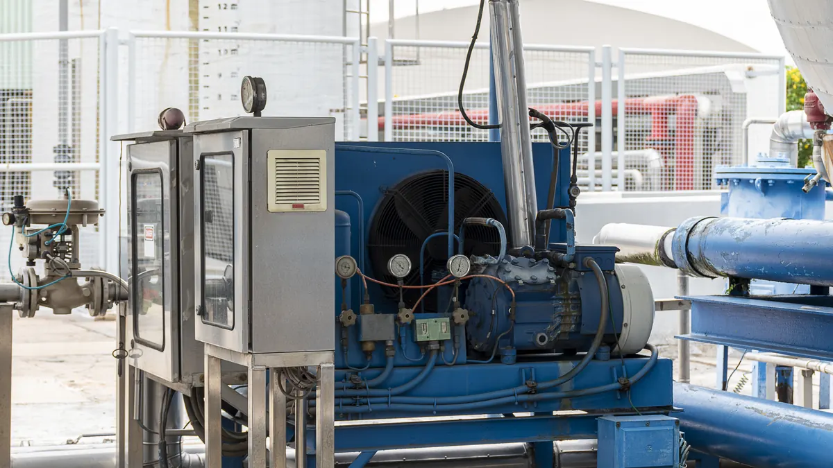 Cooling and heat-recovery equipment in an industrial plant.